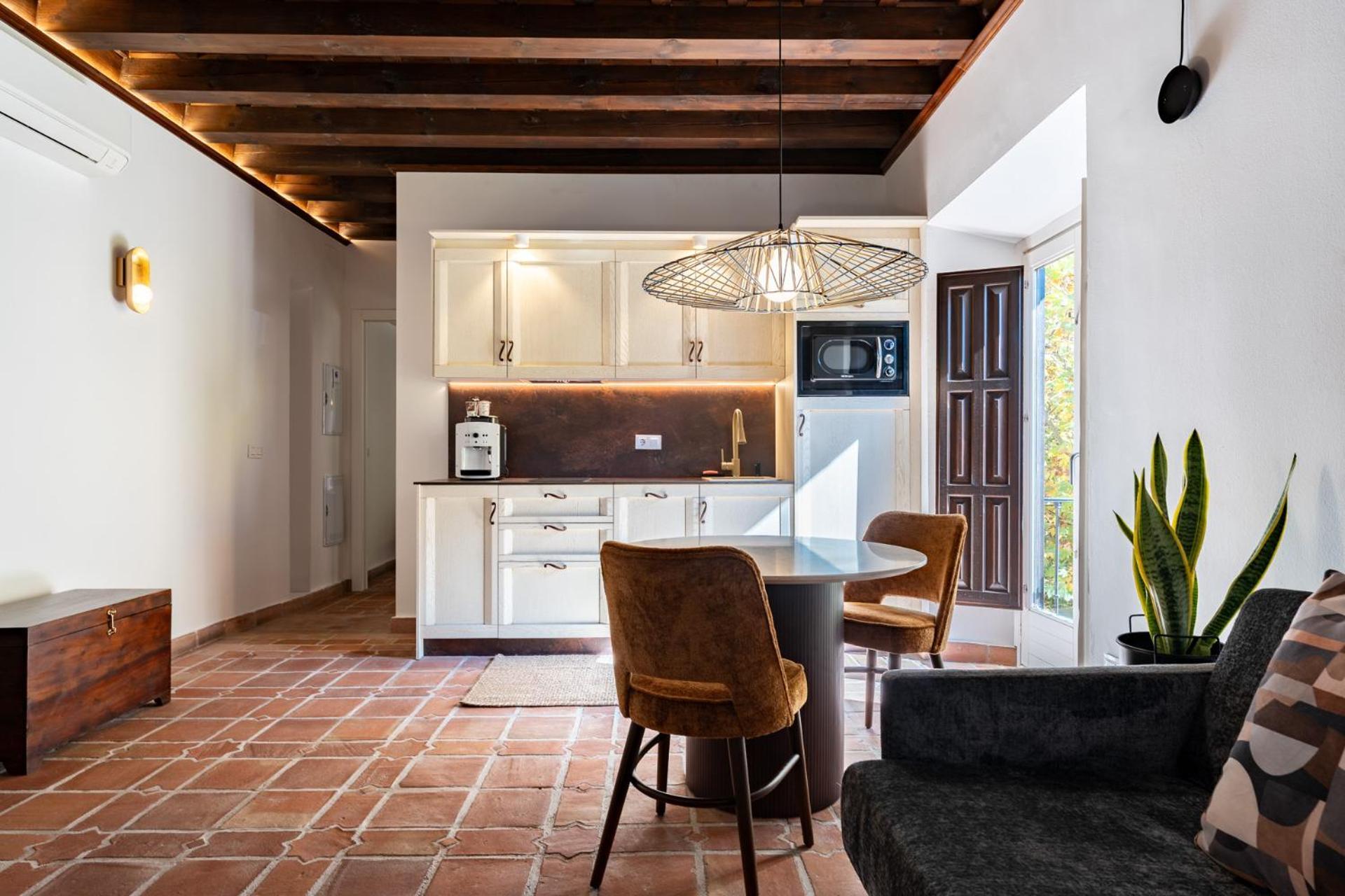 Apartament El Ladron De Agua Palacete