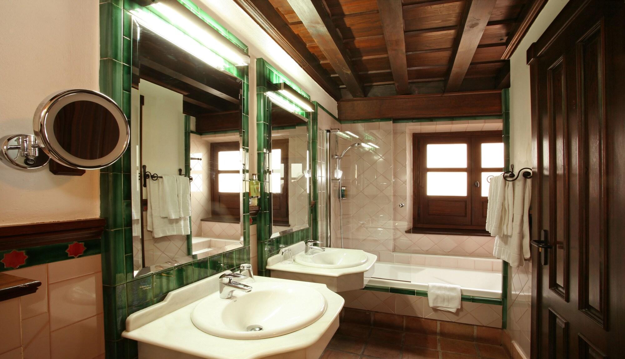 El Ladron De Agua Palacete Apartment