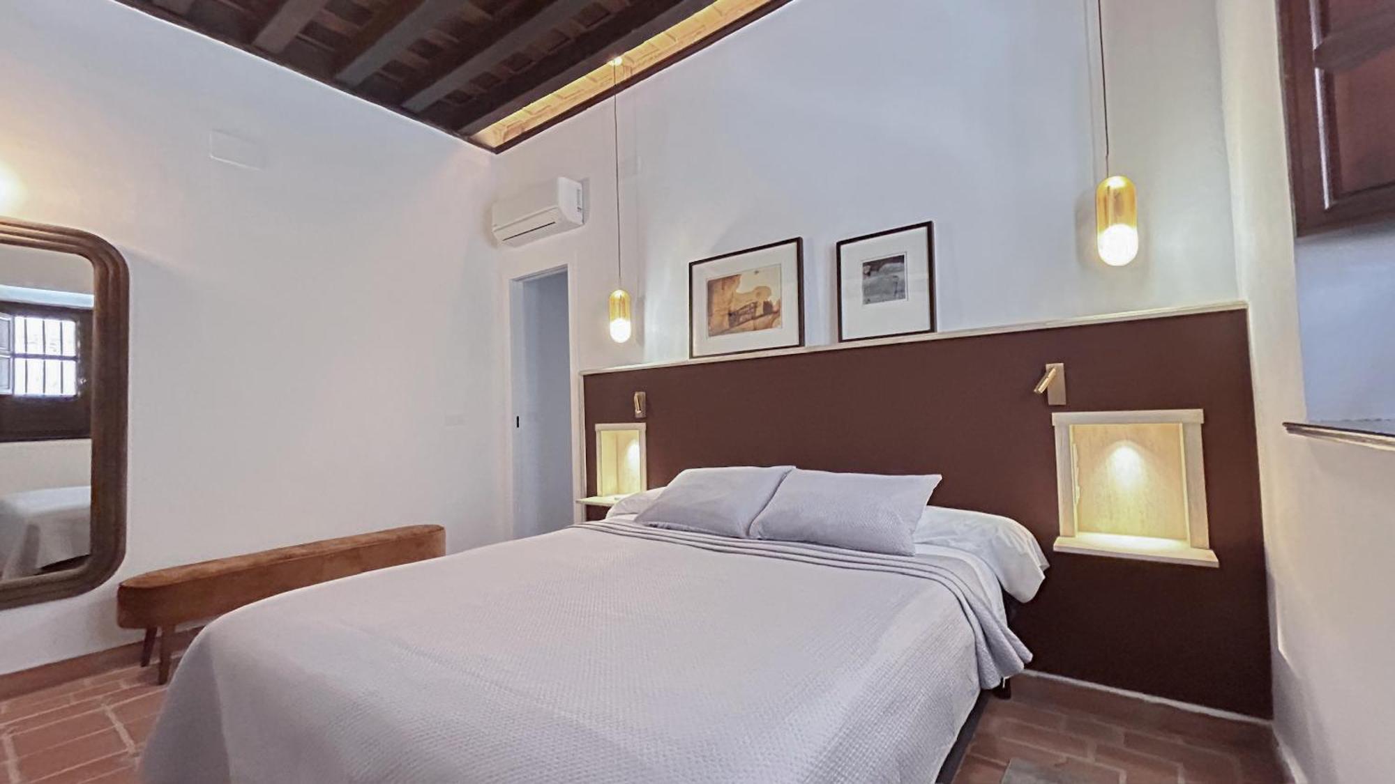 El Ladron De Agua Palacete Apartment